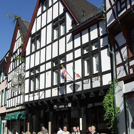 Hotel Restaurant Wolfsschlucht バート・ミュンスターアイフェル エクステリア 写真
