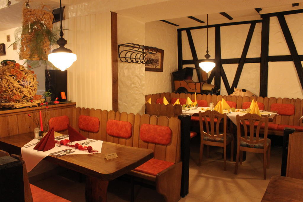 Hotel Restaurant Wolfsschlucht バート・ミュンスターアイフェル エクステリア 写真